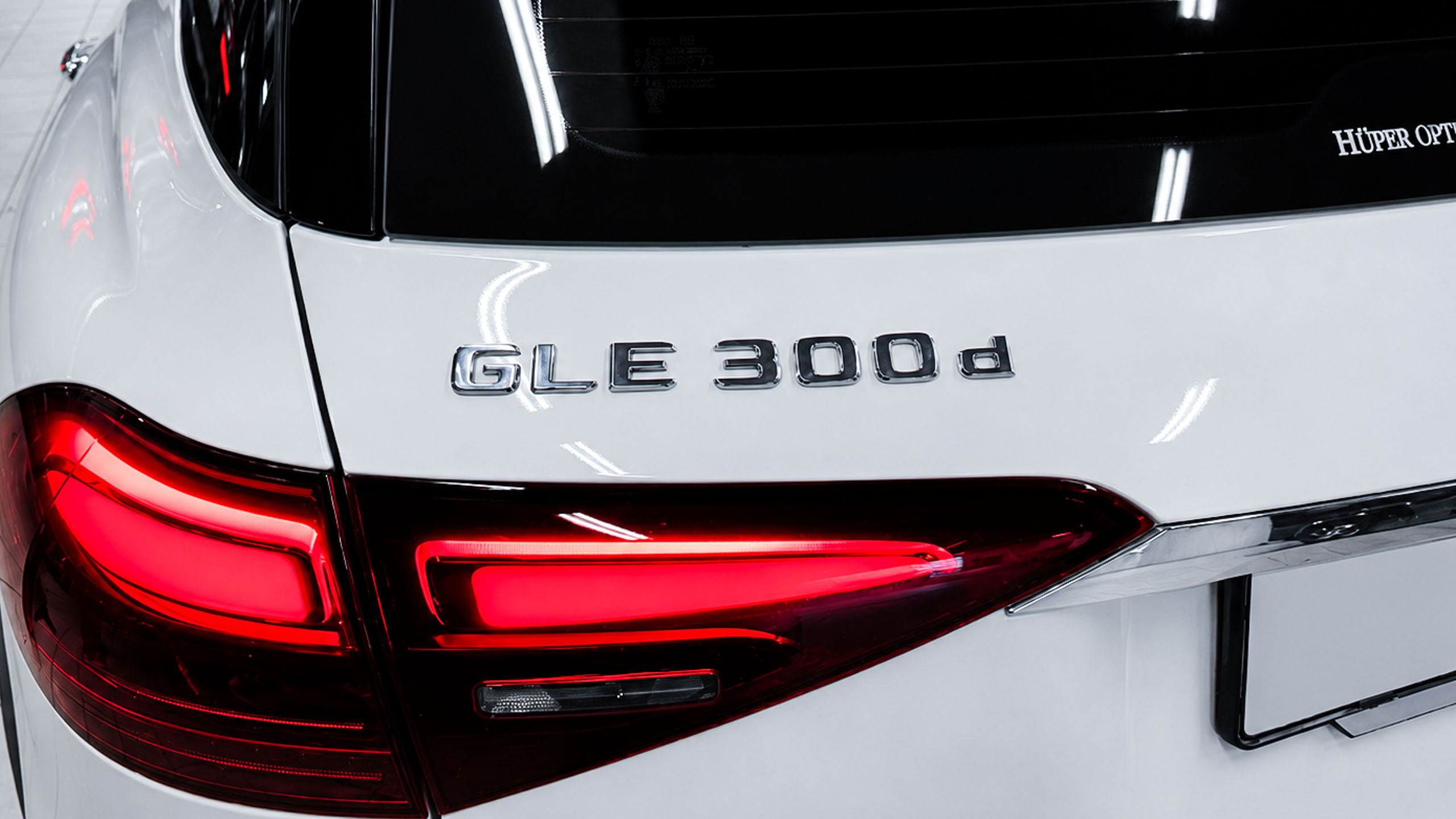 Mercedes GLE 300d W167 шильдик модели