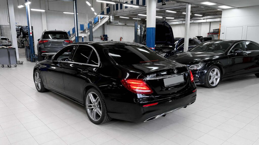 E 200 4MATIC W213 в техцентре Юнион моторс, пробег 117 623 км.