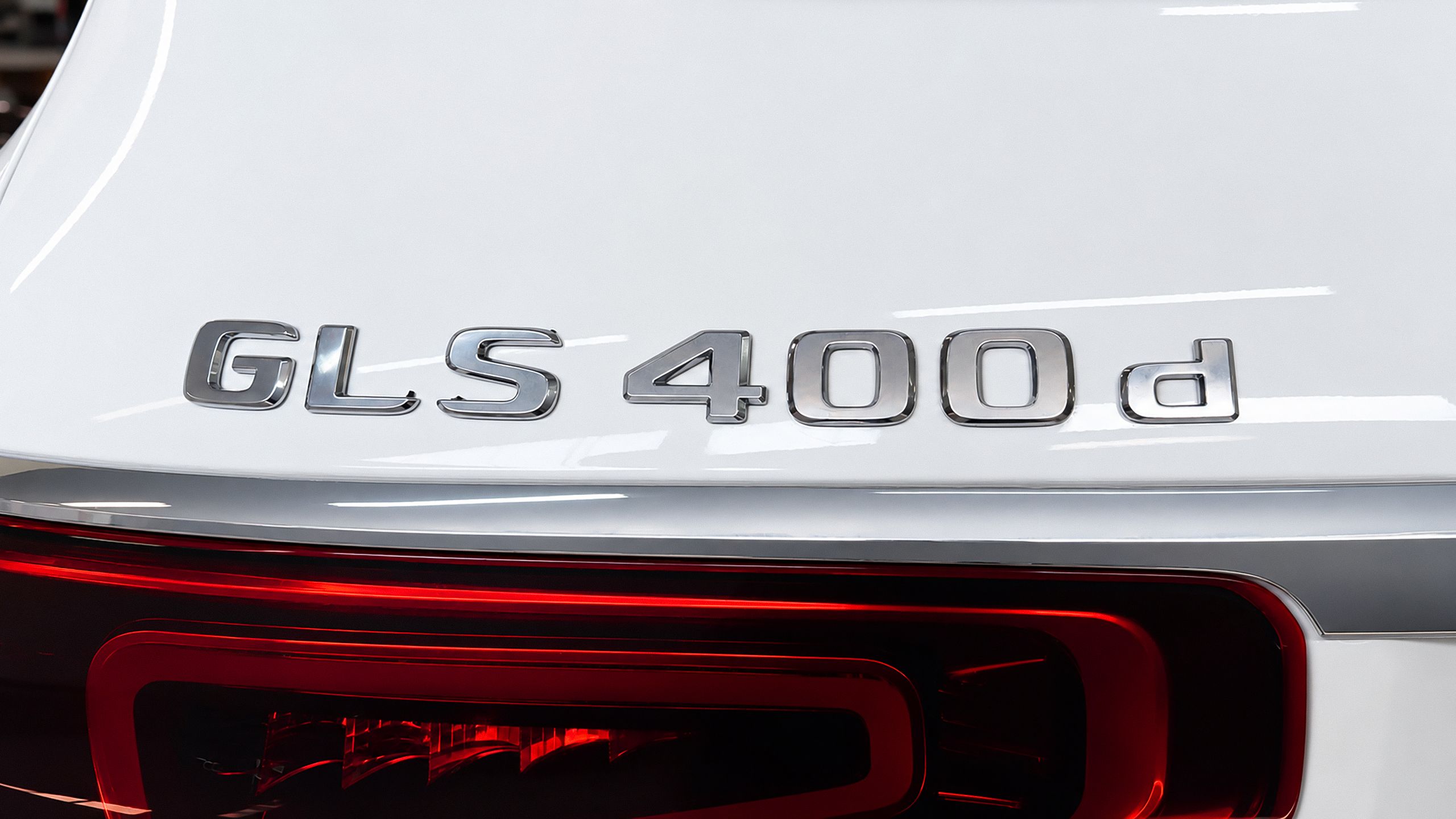 Mercedes GLS 400d X167 шильдик модели