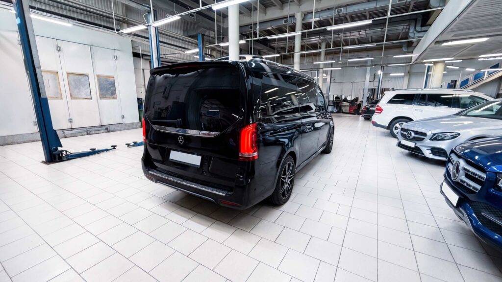V 250d W447 ТО-B с обслуживанием стояночного тормоза и интеркуллера в Юнион Моторс