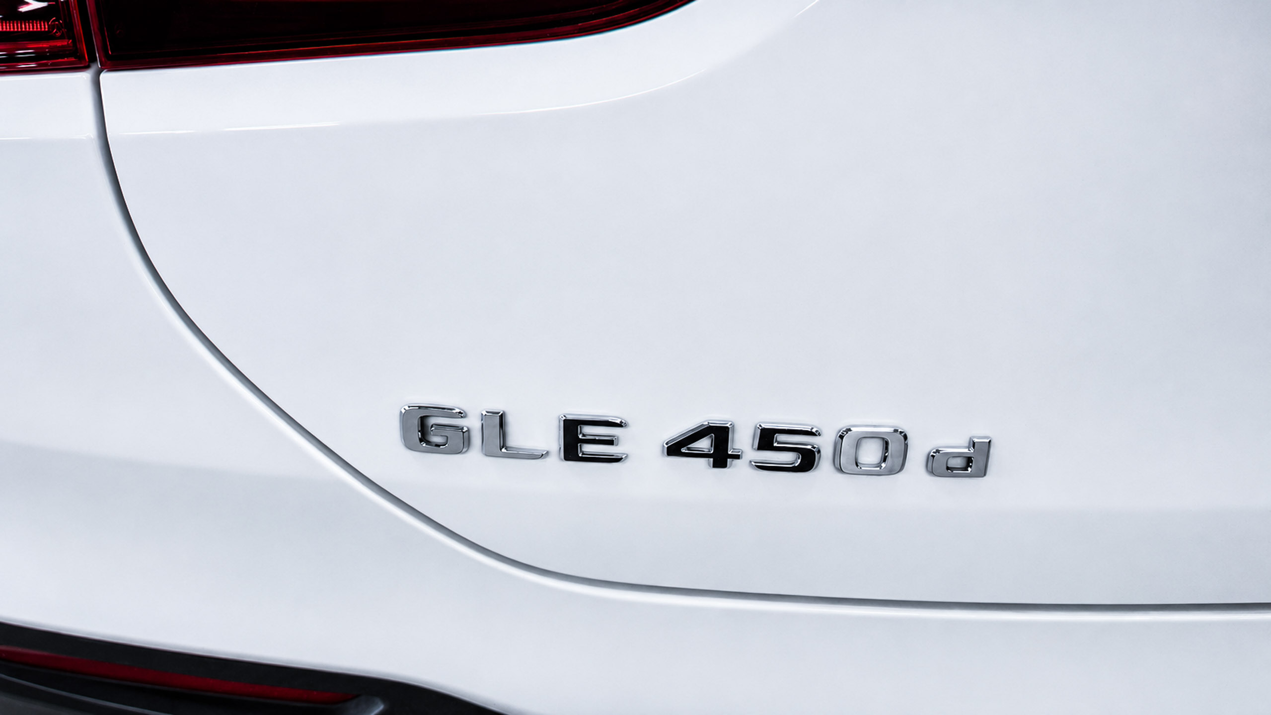 Mercedes GLE 450d W167 шильдик модели