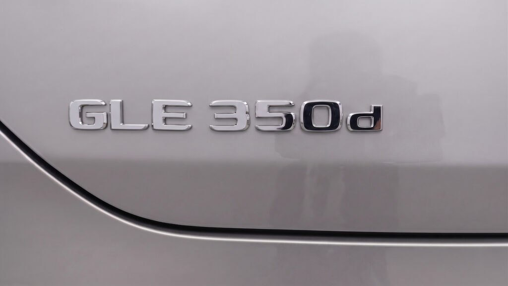 Mercedes GLE 350d 4MATIC W167 шильдик модели