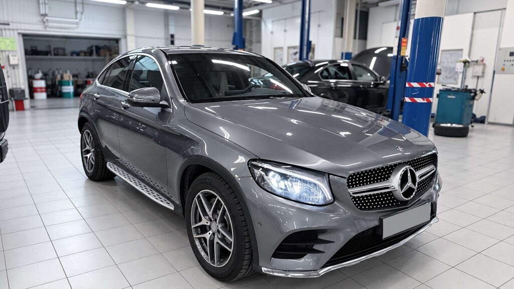 Замена приводного ремня, ролика и натяжителя Mercedes GLC 250d 4MATIC C253